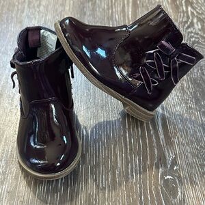 Kids Glossy Purple Ankle Boots